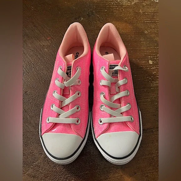 Girls Pink Glitter Slip on Rave Oxford Low Top Converse -Never Worn! - Picture 1 of 5